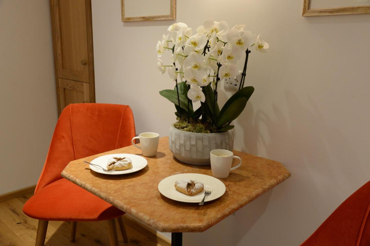 وانتاج Thatchcombe B&B المظهر الخارجي الصورة